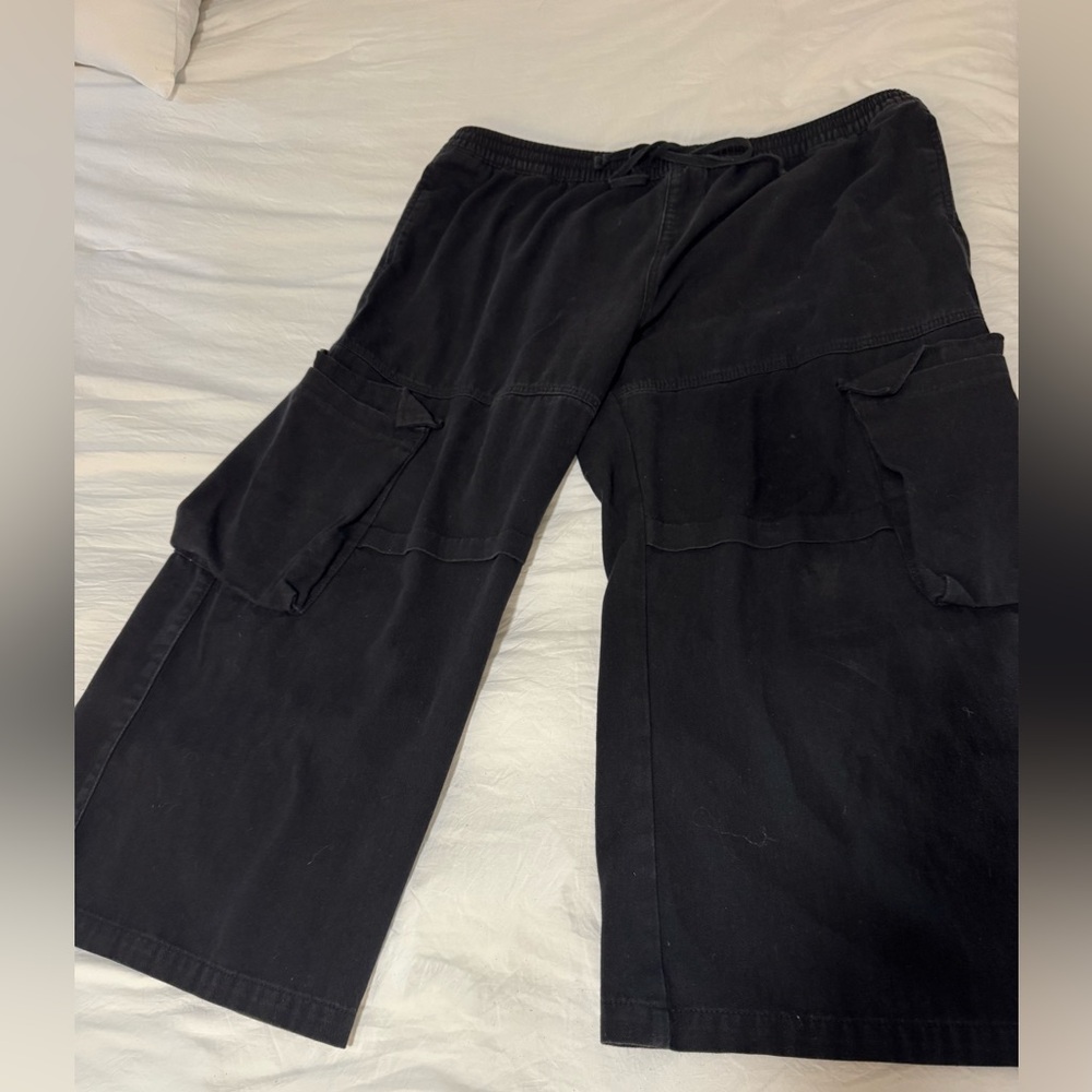 Fashion Nova Black Cargo Pants